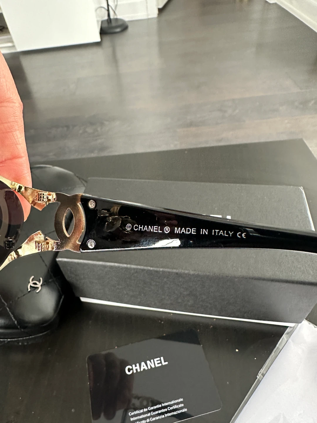 CHANEL Sunglasses Gold & Black Oval - photo 3