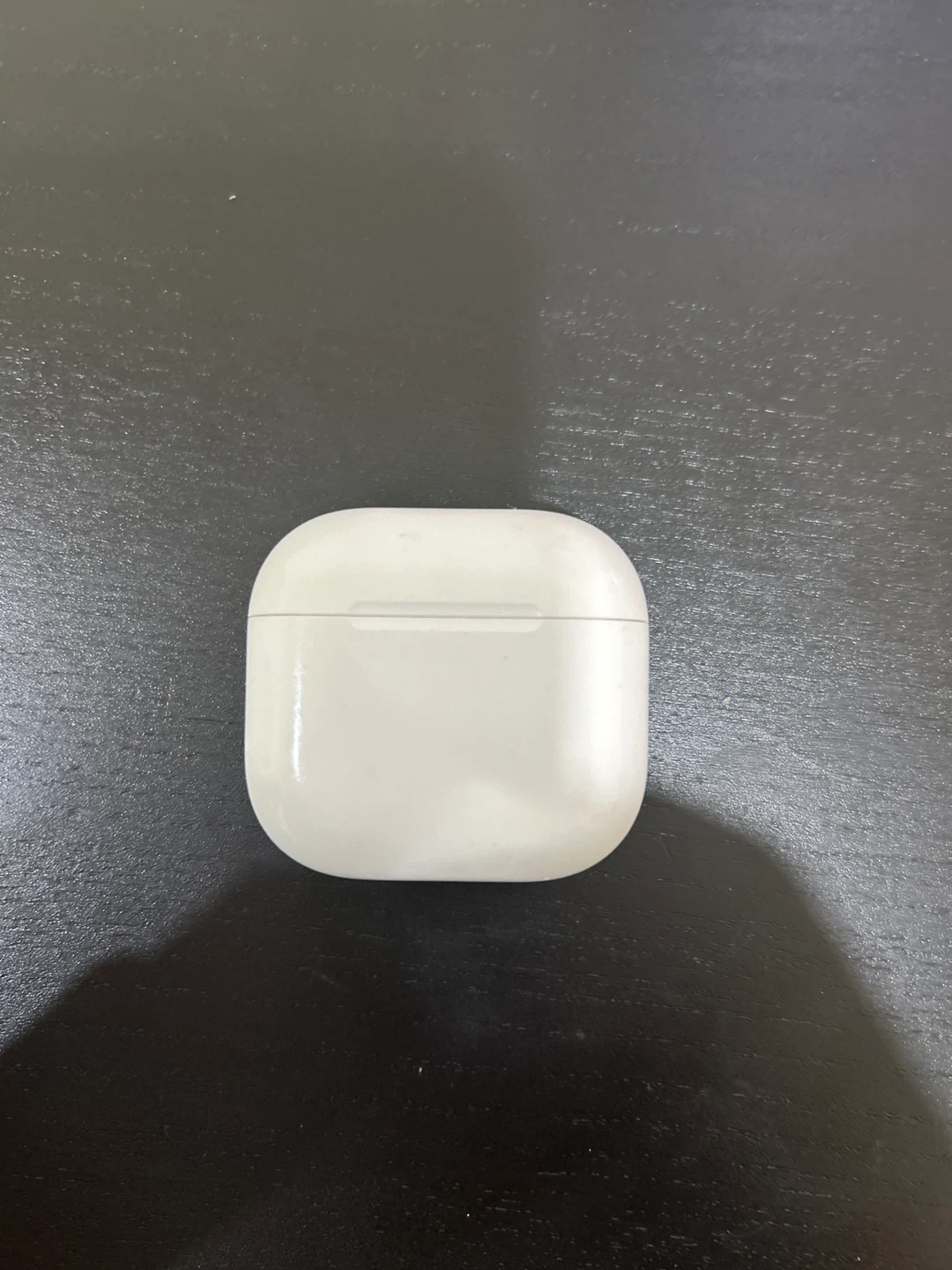 Apple AirPods Pro Charging Case