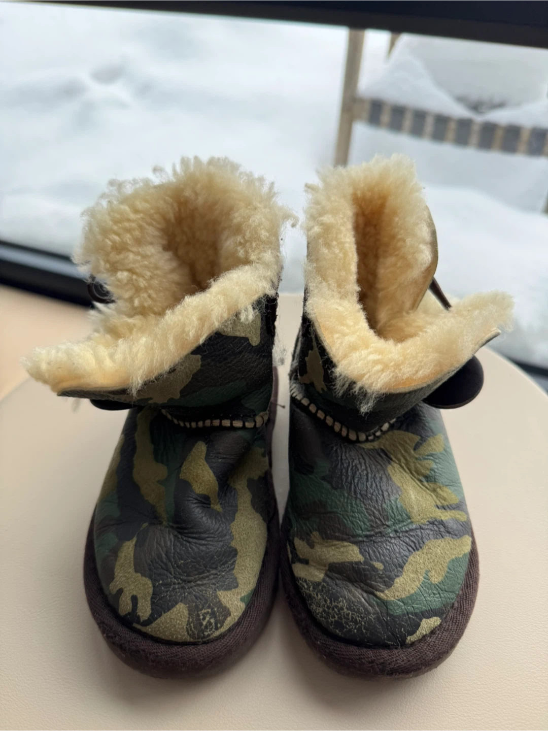 Ugg Australia Kids Camo Sheepskin Boots Size 24