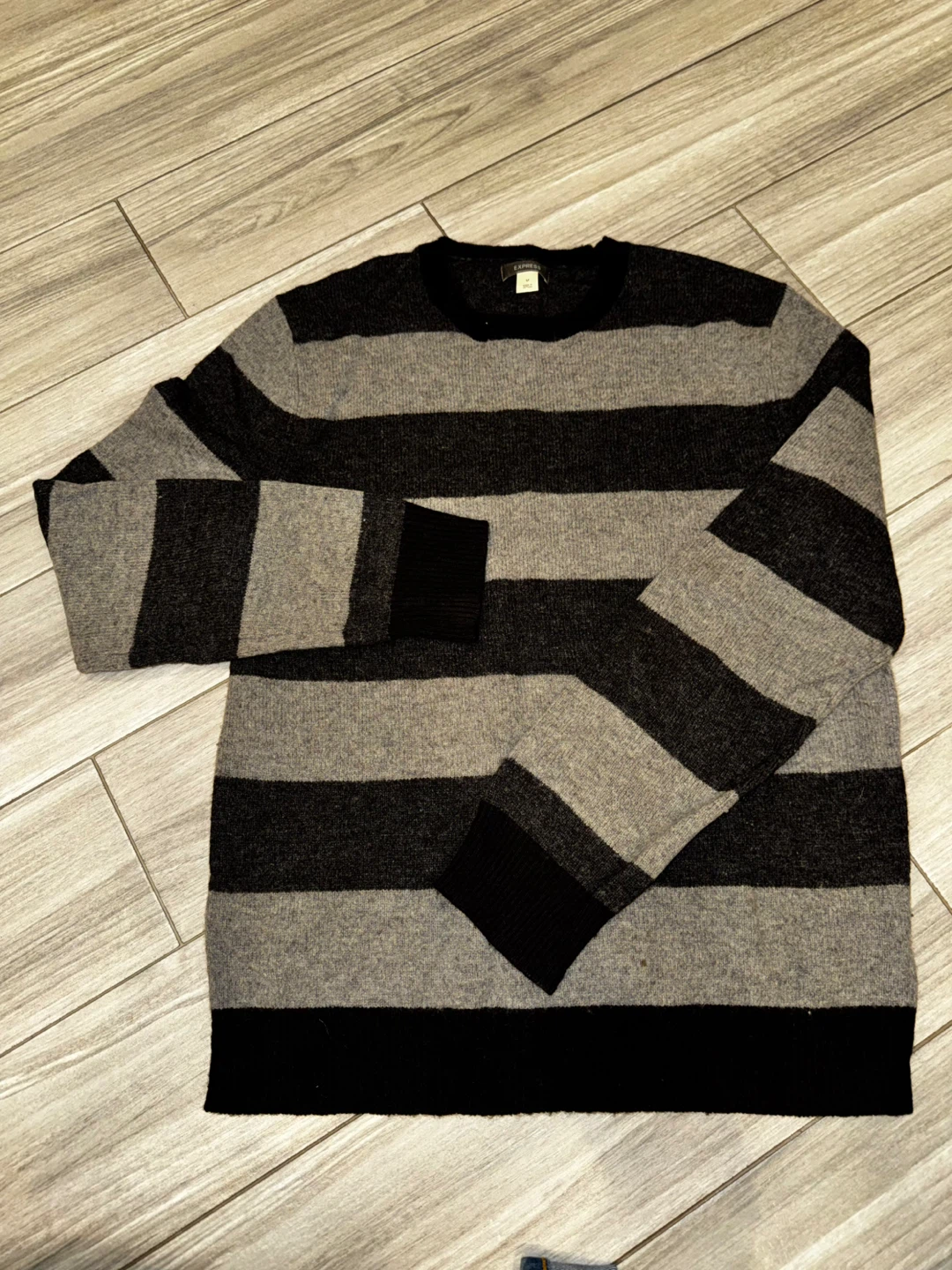 🏆VINTAGE 2000s EXPRESS Striped Lambswool Sweater Medium - photo 2