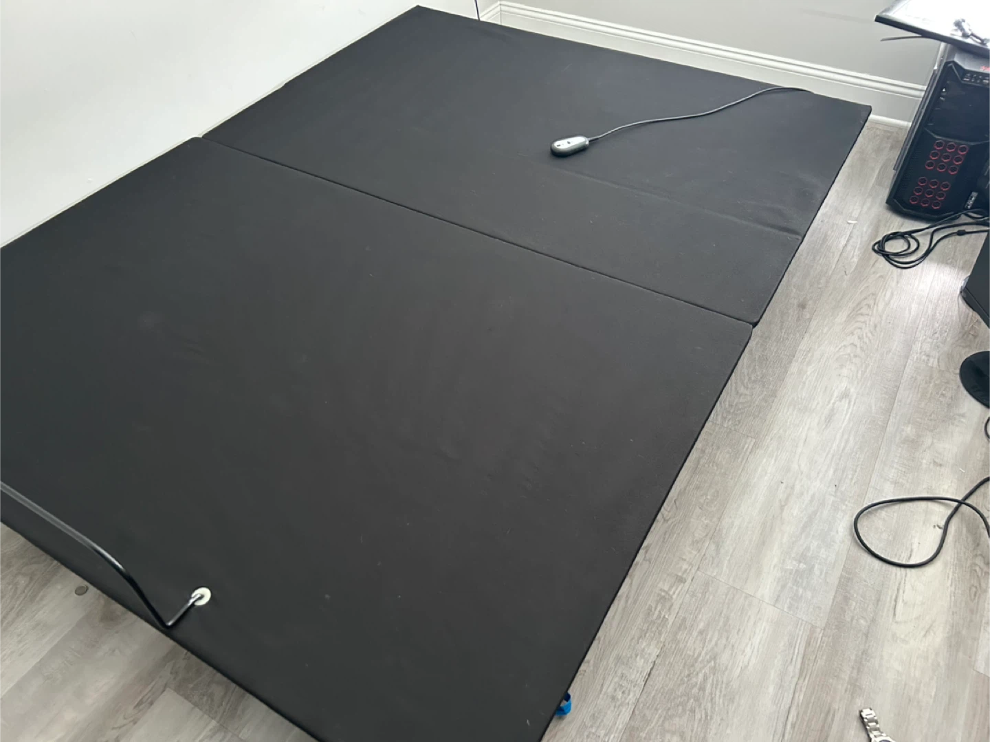 Black Split Queen size Adjustable Bed Base