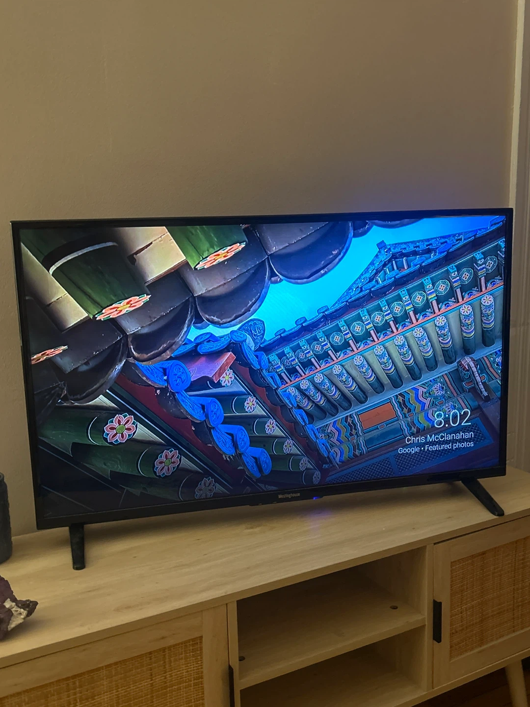 Westinghouse 40" Smart TV - photo 2
