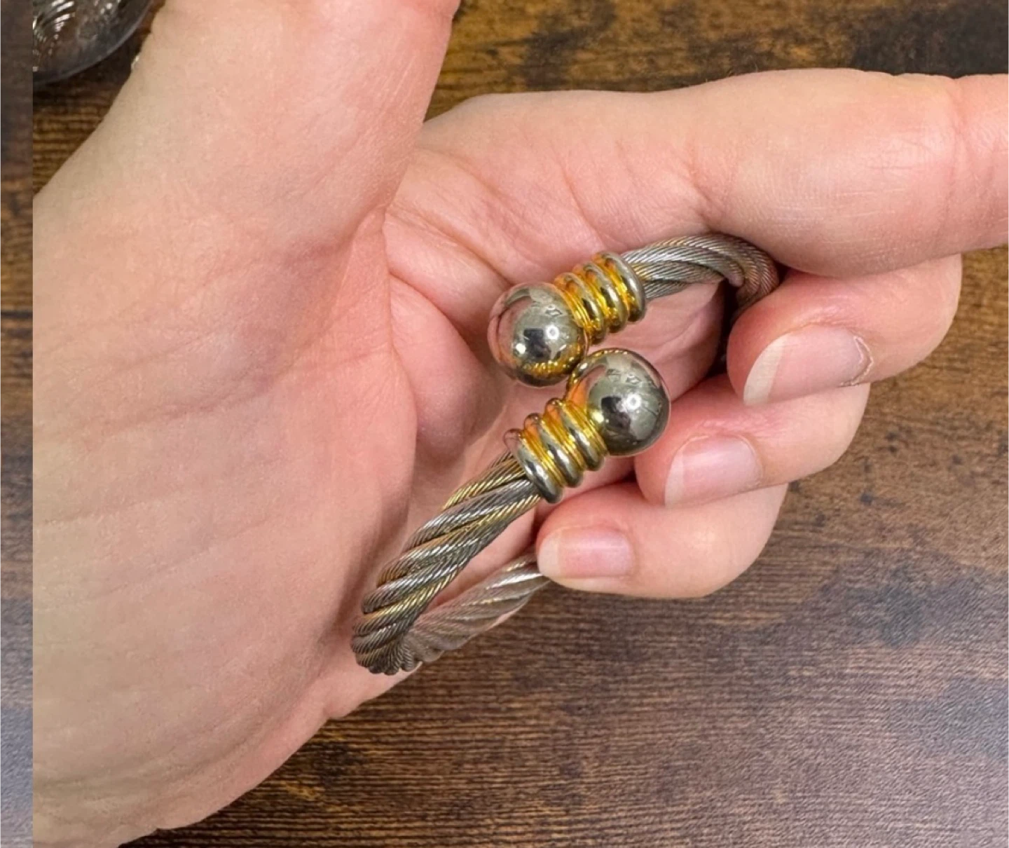 SILVER AND GOLD TONE WIRE CABLE & WOVEN BRACELETS - photo 4