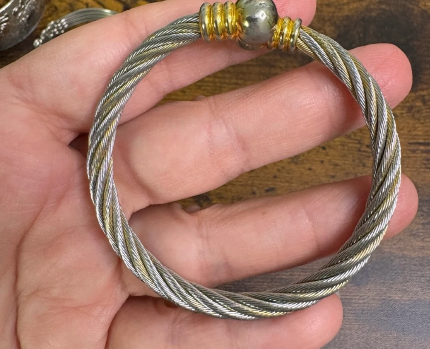 SILVER AND GOLD TONE WIRE CABLE & WOVEN BRACELETS - photo 3