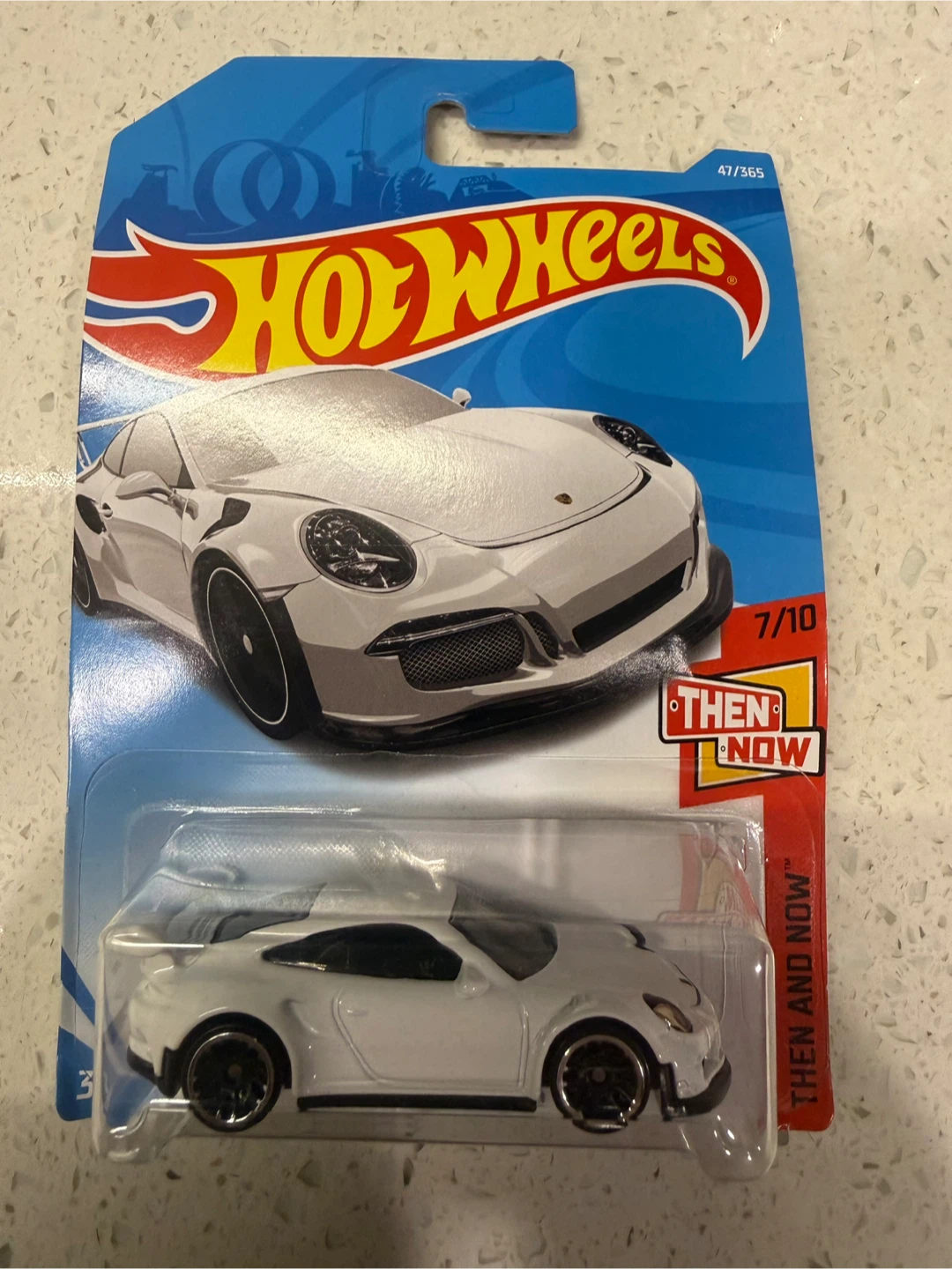 Hot Wheels Porsche 911 GT3 RS