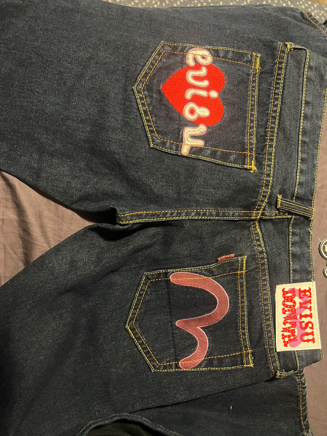 Evisu Donna Heart Embroidered Jeans Size 29