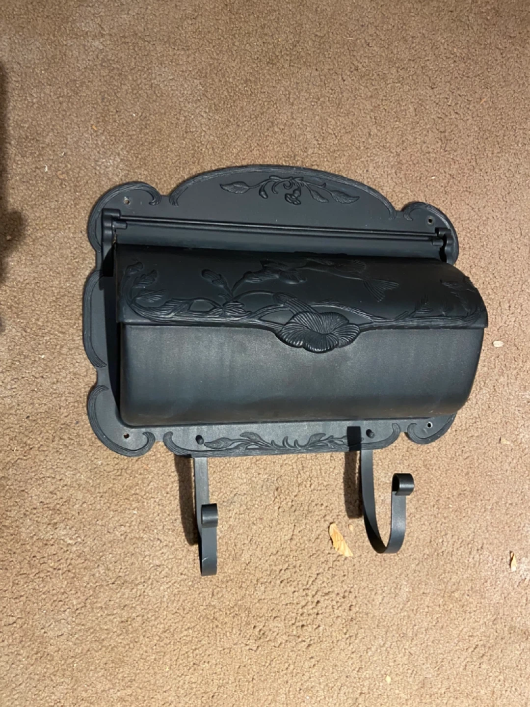 Special Lite Products Black Metal Mailbox with Hooks - photo 2