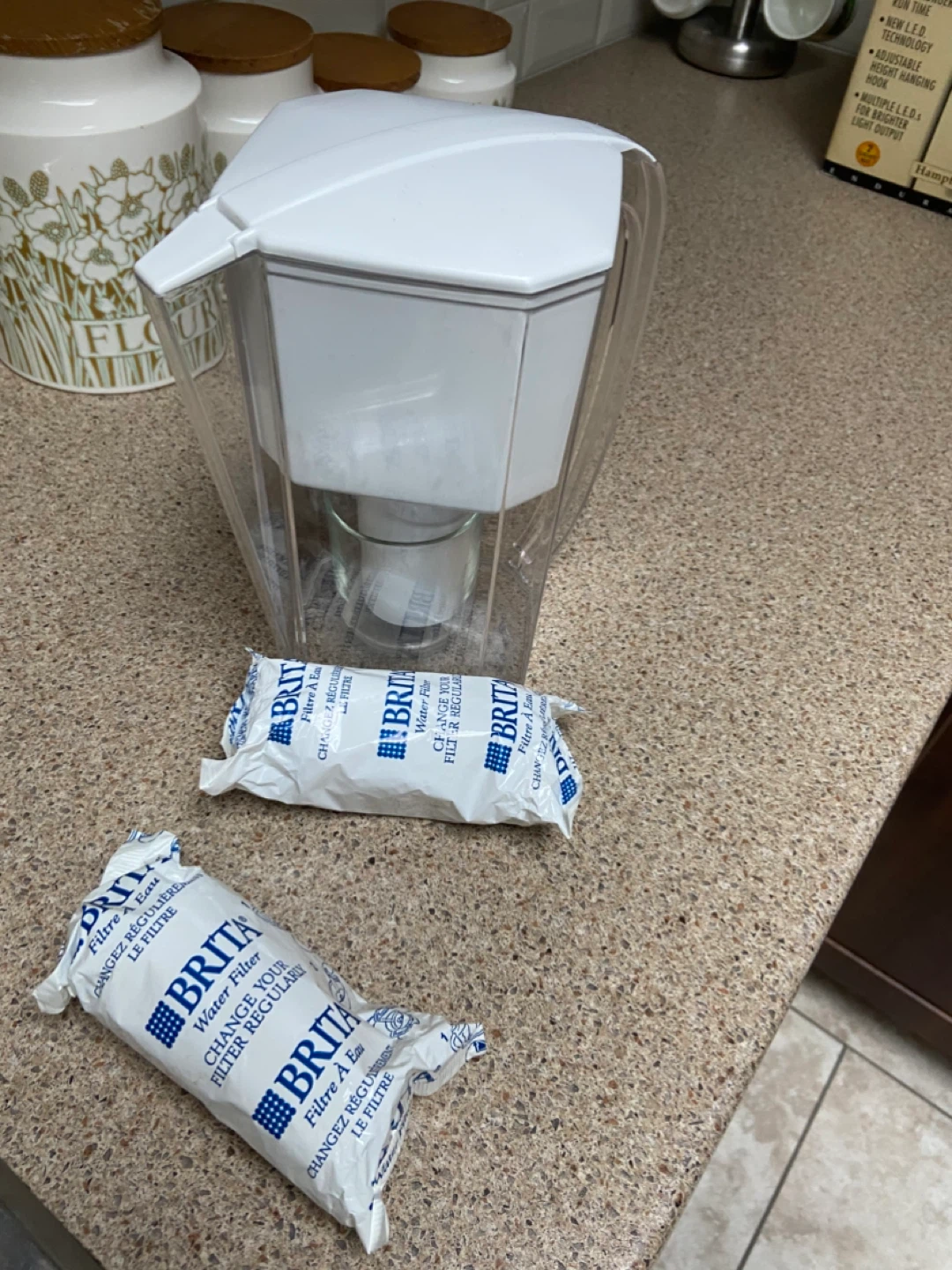 🏆Brita Water Filter Pitcher with 2 Filters - photo 2