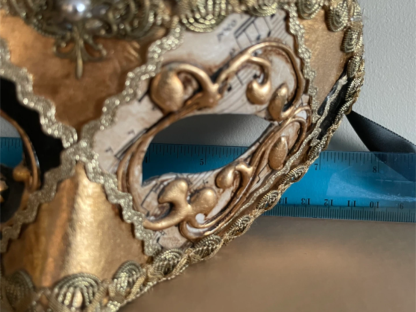 Gold Masquerade Mask with Black Feathers from Italy - photo 2