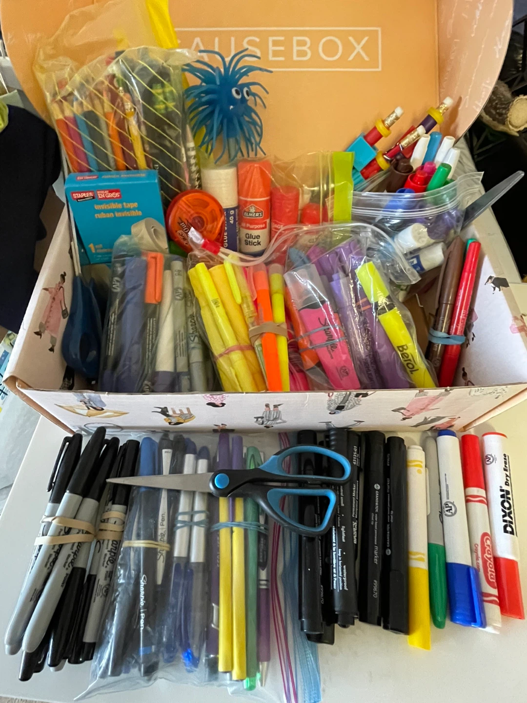 Assorted Stationery & Art Supplies Box - photo 4