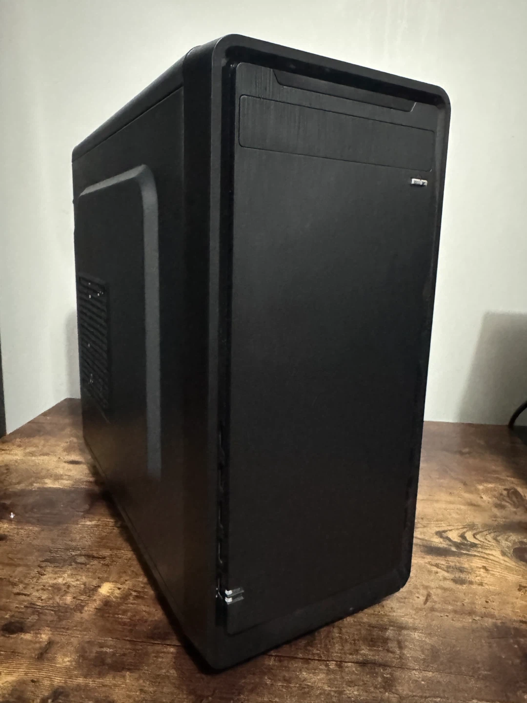 Gaming PC – i5 8400 | GTX 1060 | 16GB RAM | 256Gb SSD 1TB HDD |
