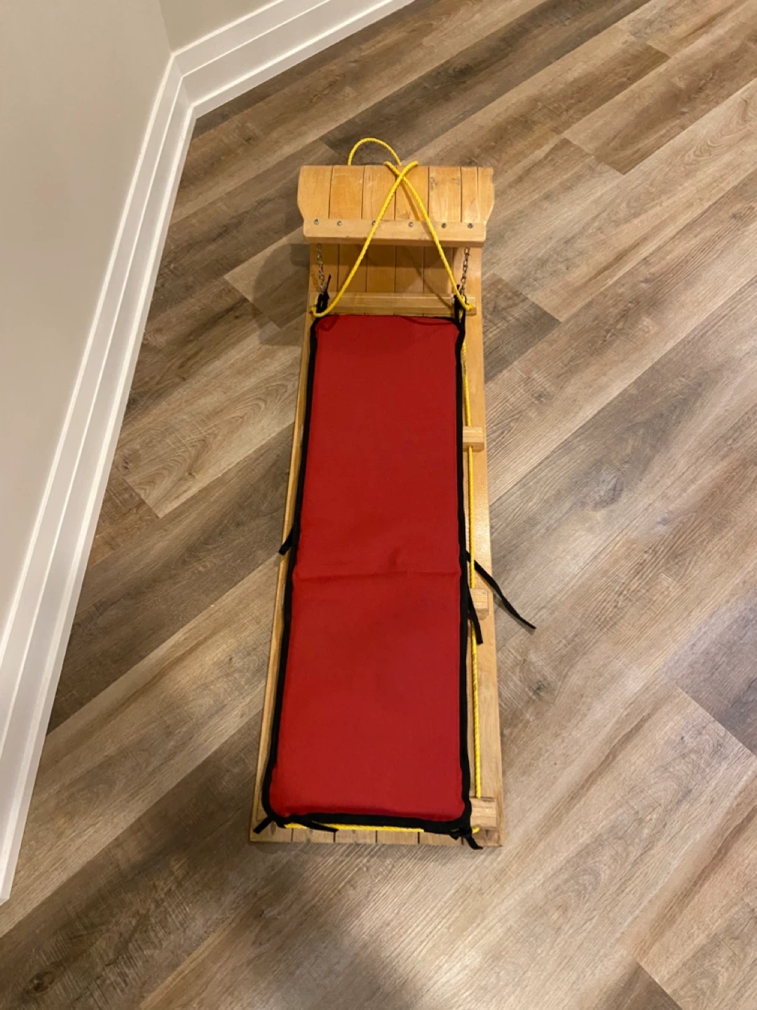 🏆Wooden Toboggan with Red Padded Seat