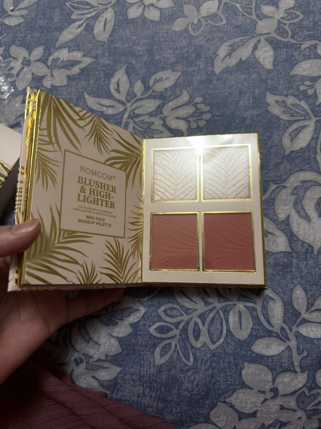 ROMCOM Glow With Us On The Gram Mini Face Makeup Palette - photo 2
