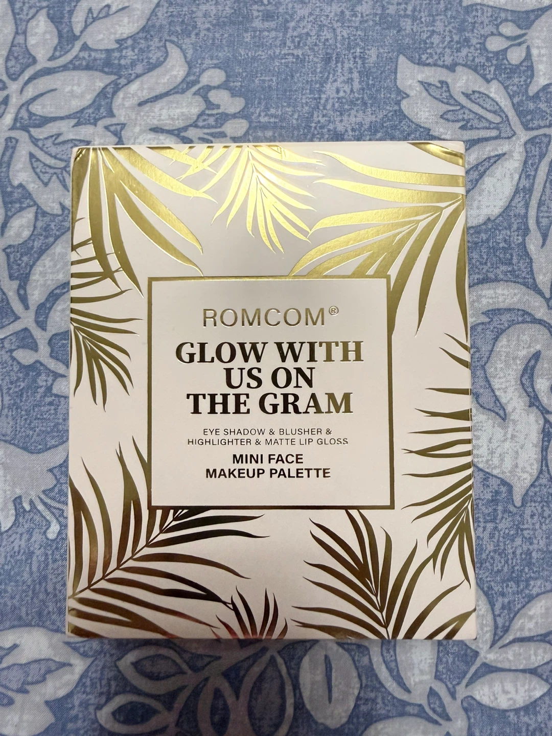 ROMCOM Glow With Us On The Gram Mini Face Makeup Palette - photo 4