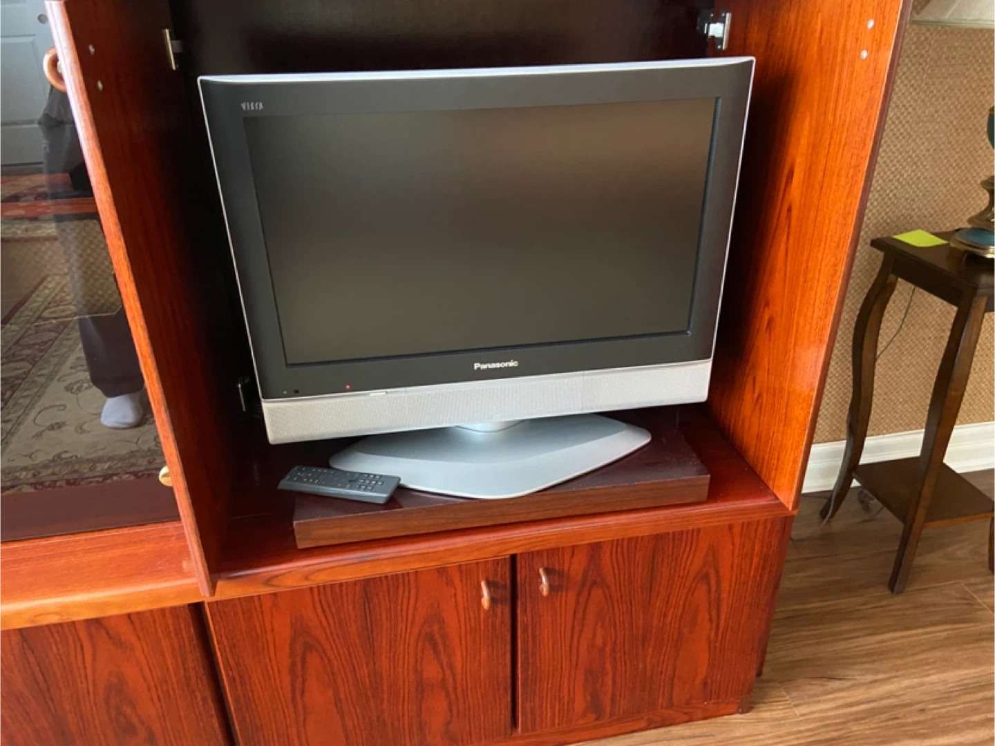 🏆Panasonic Viera Television with Remote - photo 4