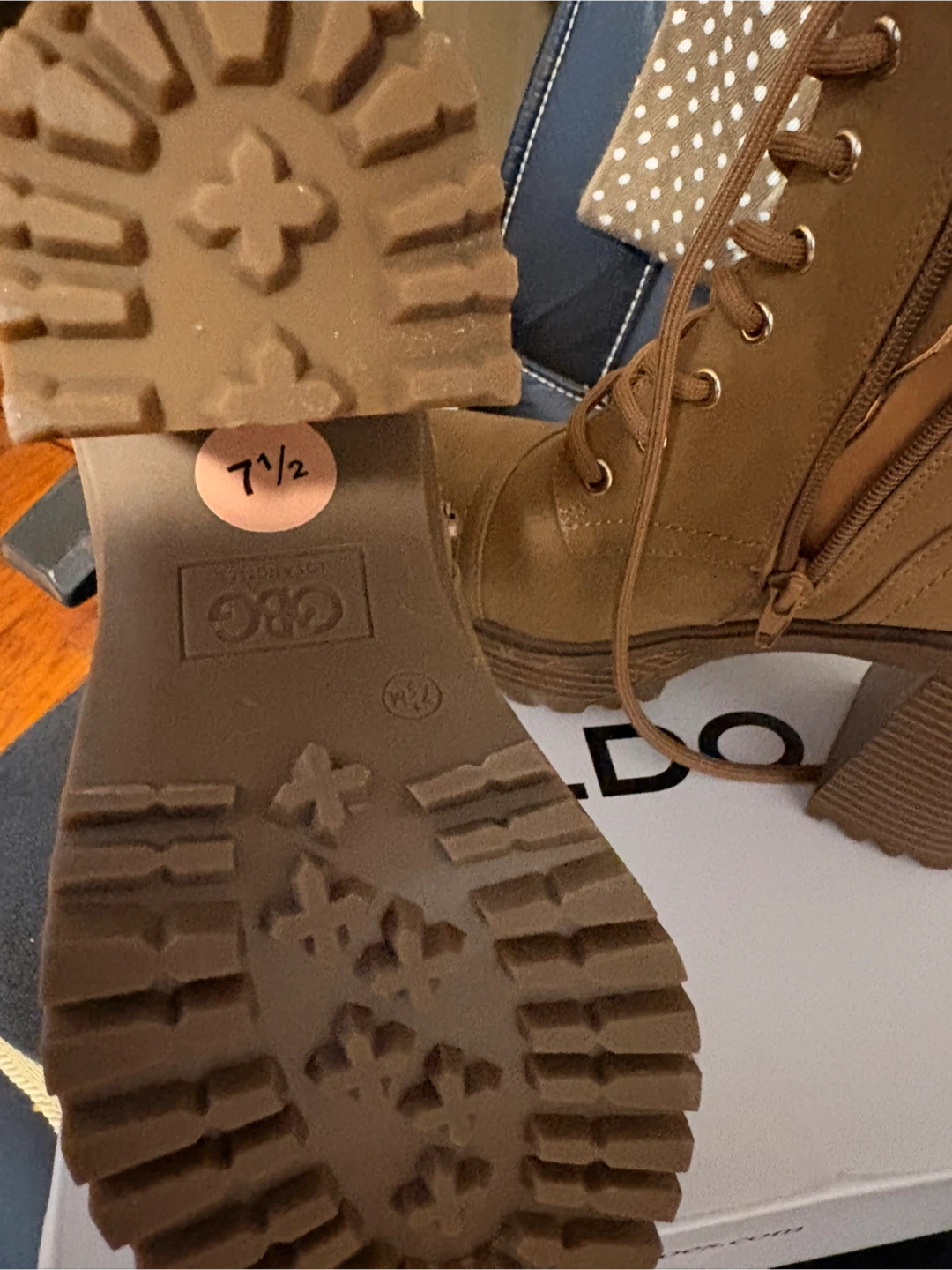 GBG Los Angeles Women's Tan Lace-Up Chunky Heel Boots Size 7.5 - photo 5