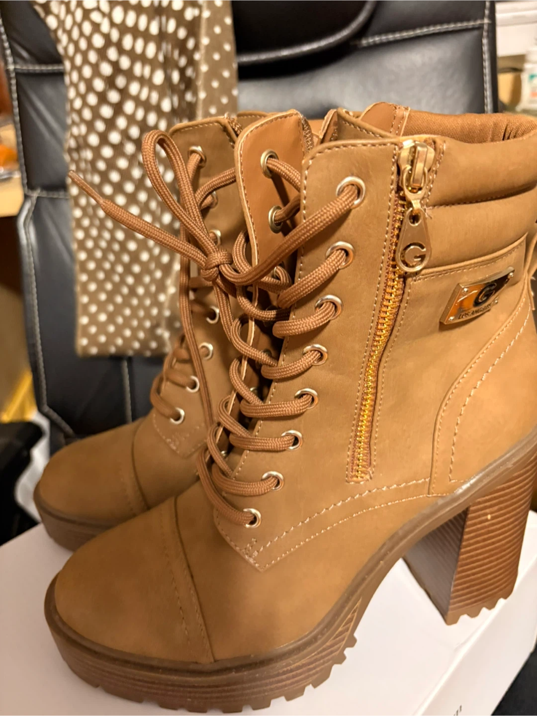 GBG Los Angeles Women's Tan Lace-Up Chunky Heel Boots Size 7.5 - photo 3