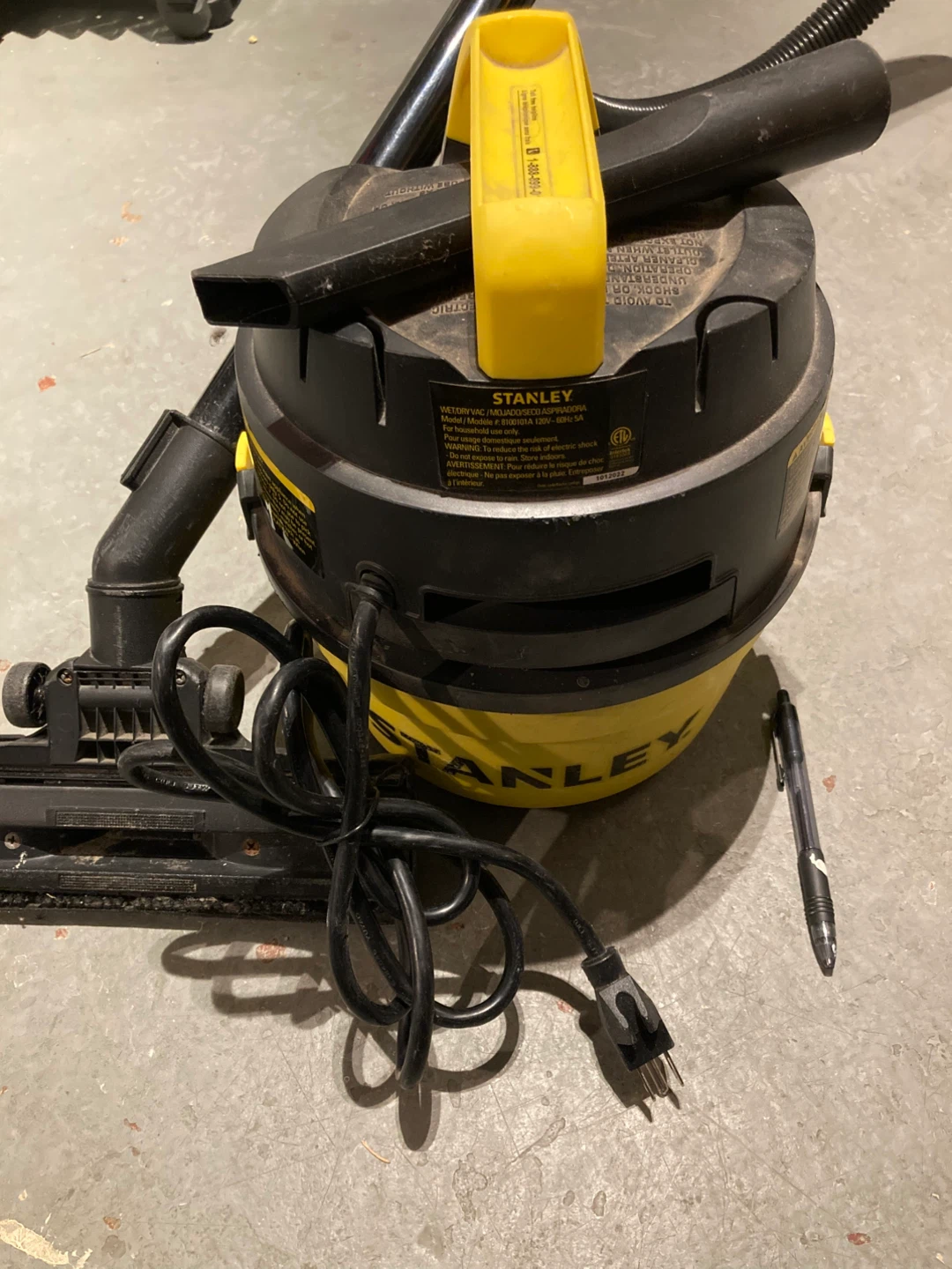 Wet/Dry Vacuum Cleaner