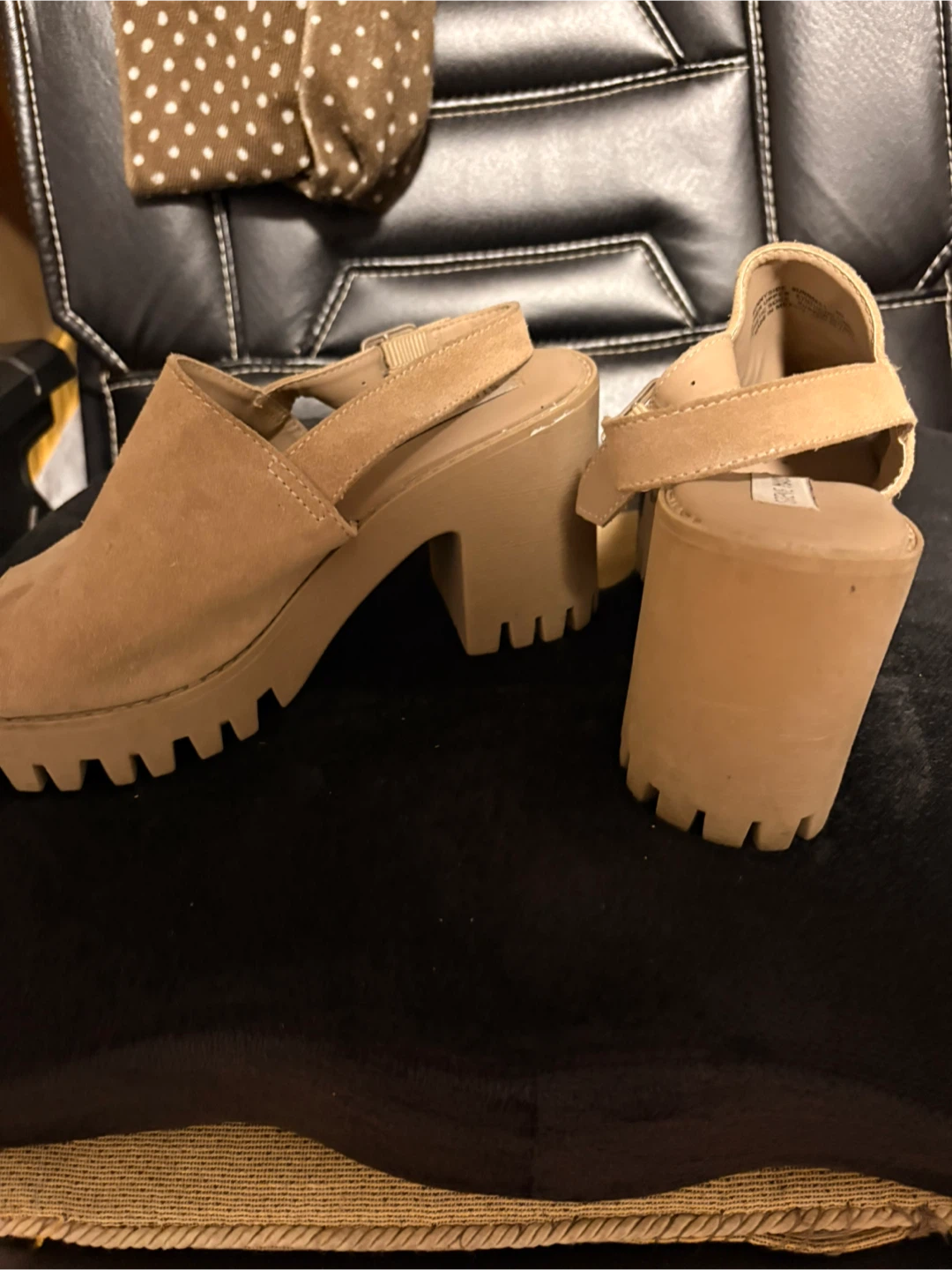 Steve Madden Women's Tan Suede Platform Heeled Sandals - photo 2