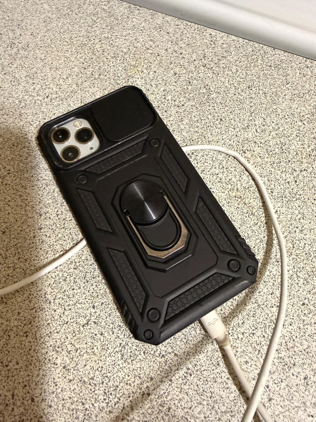 iPhone 11 Pro with Black Case with Ring Stand - photo 3