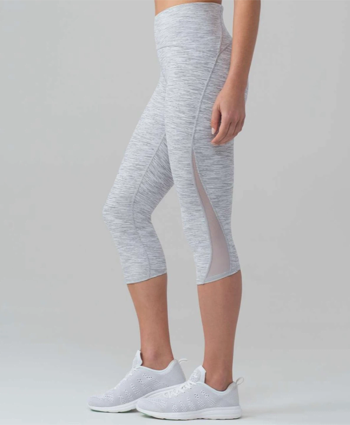 Lululemon Train Times 17” Cropped Leggings Size 2 🏆 - photo 2