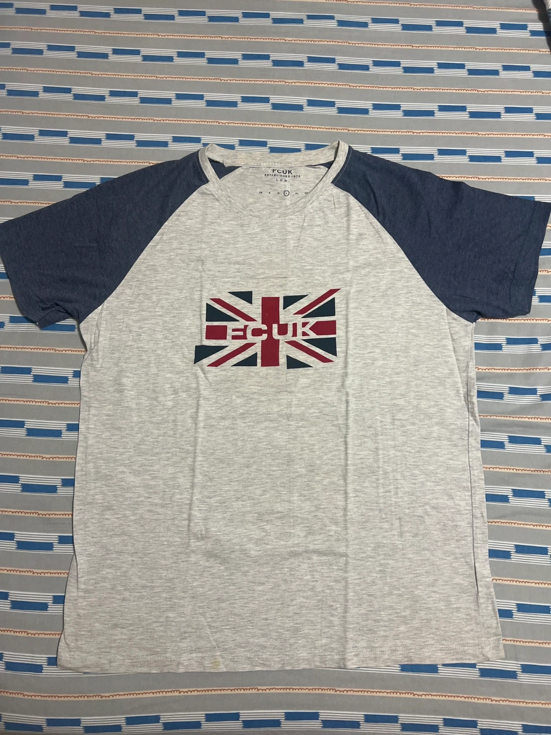 FCUK Men’s T-shirt Large - photo 3