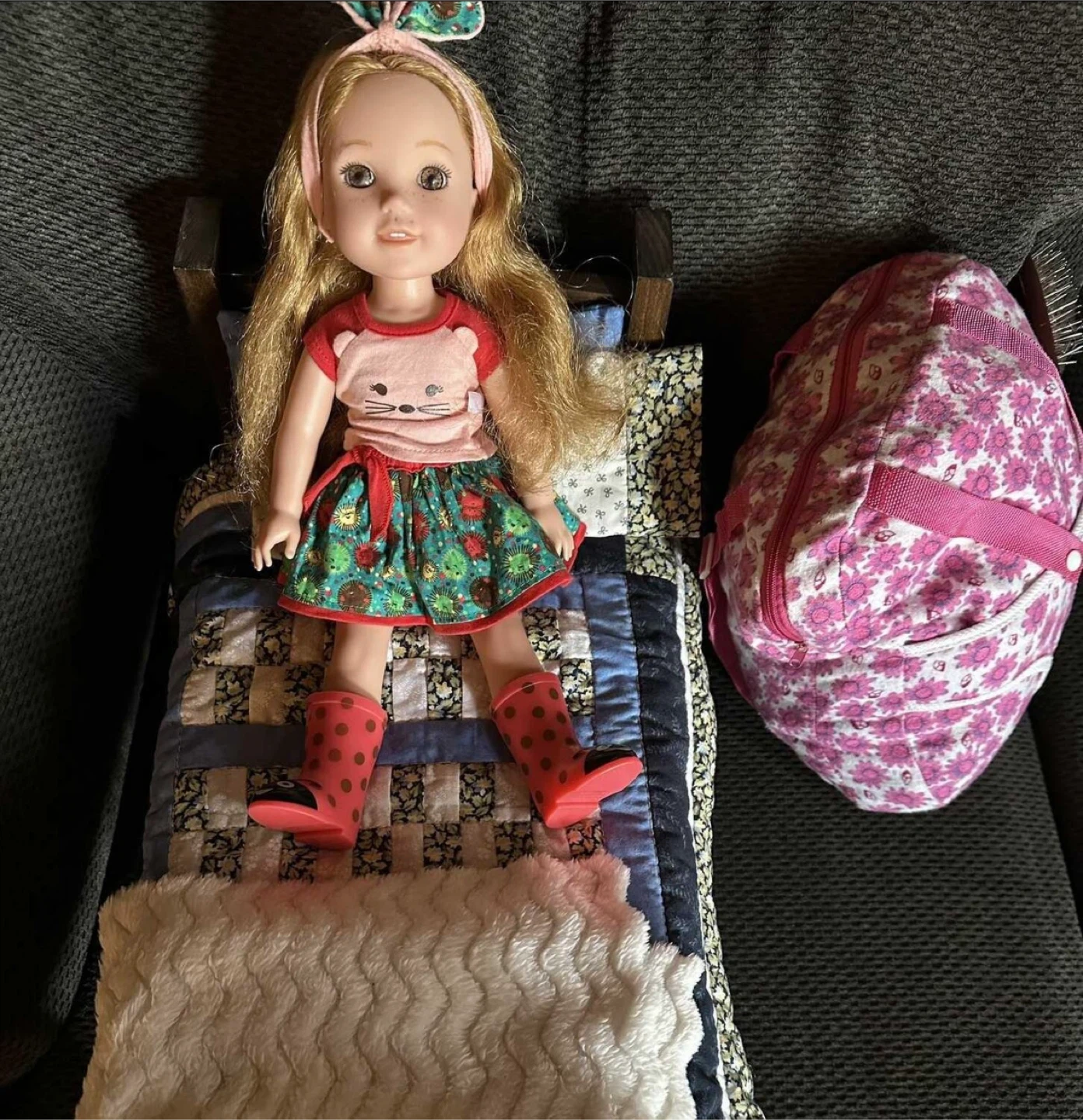 American Girl Doll with Clothes and Accessories - photo 3