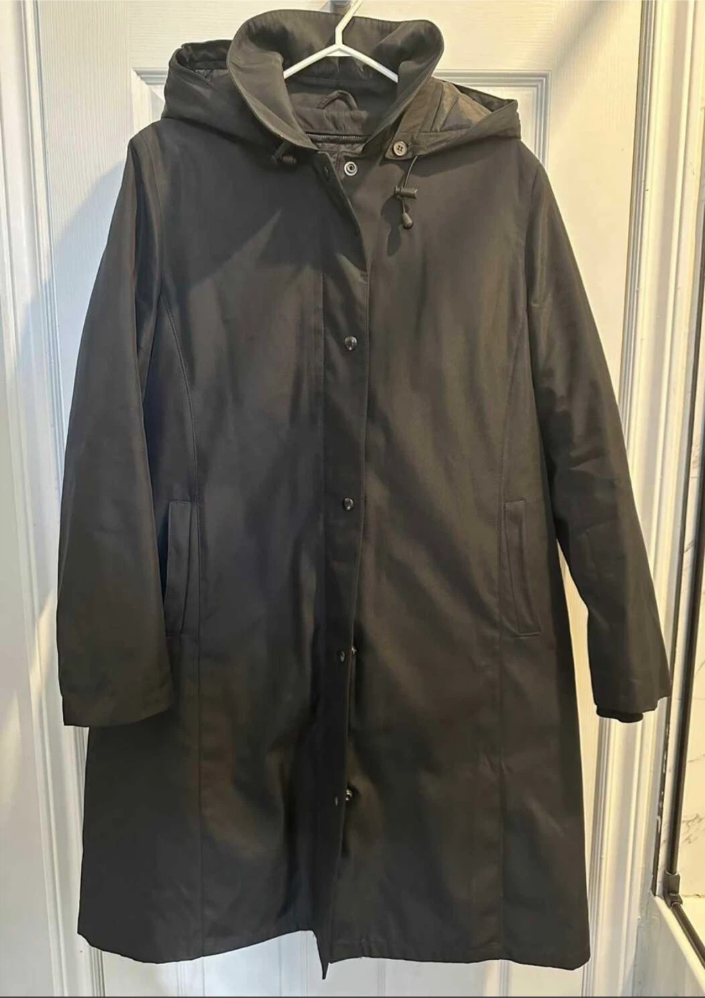 Linden Black jacket with Hood