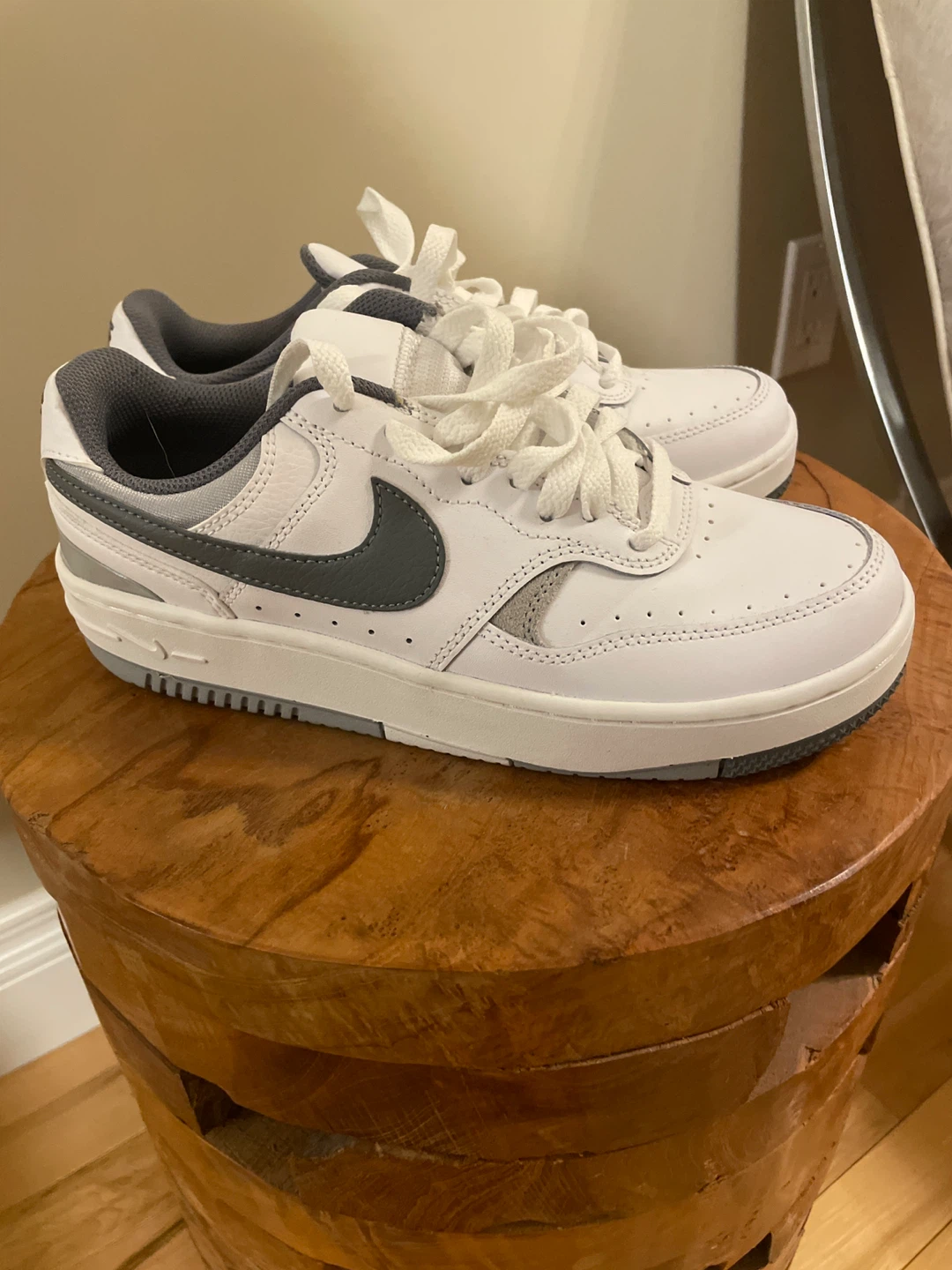 Nike White and Grey Lace-Up Sneakers - photo 2