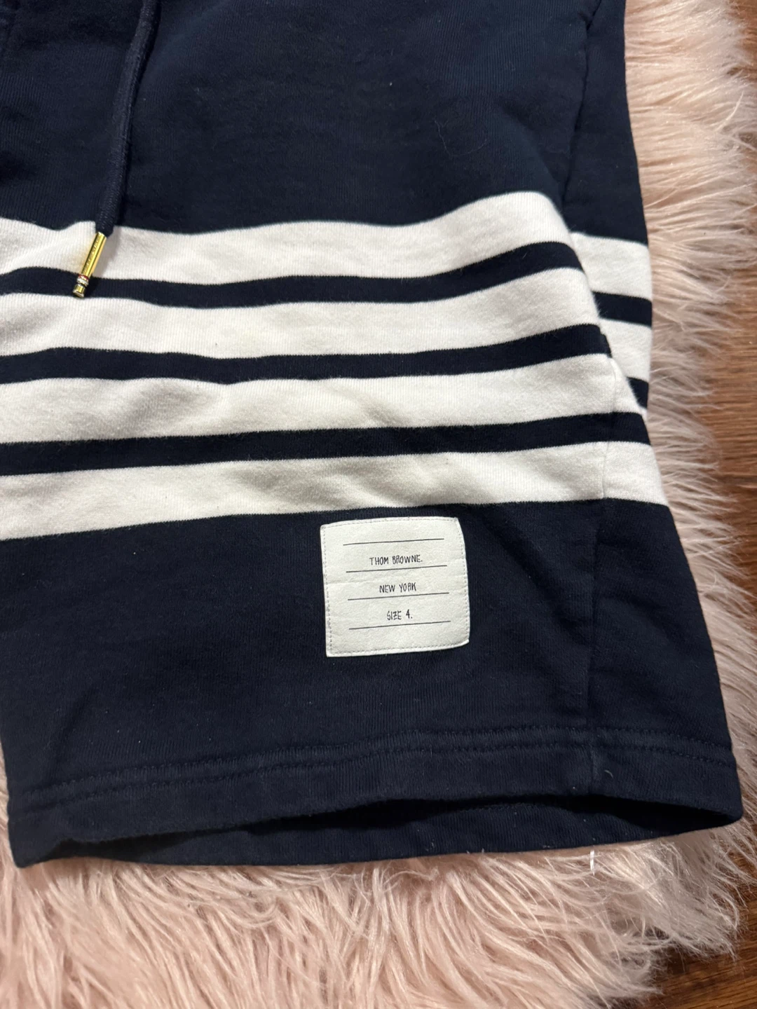 Thom Browne Navy & White Striped Sweatshorts Size 4 - photo 3