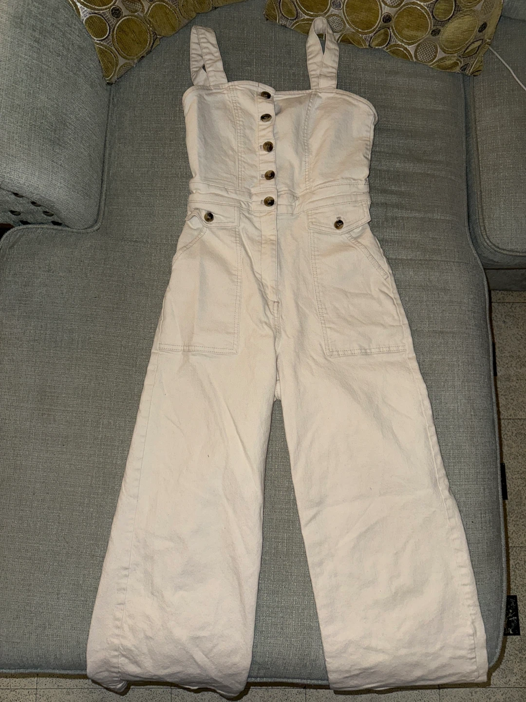 H&M Cream Jumpsuit 🏆