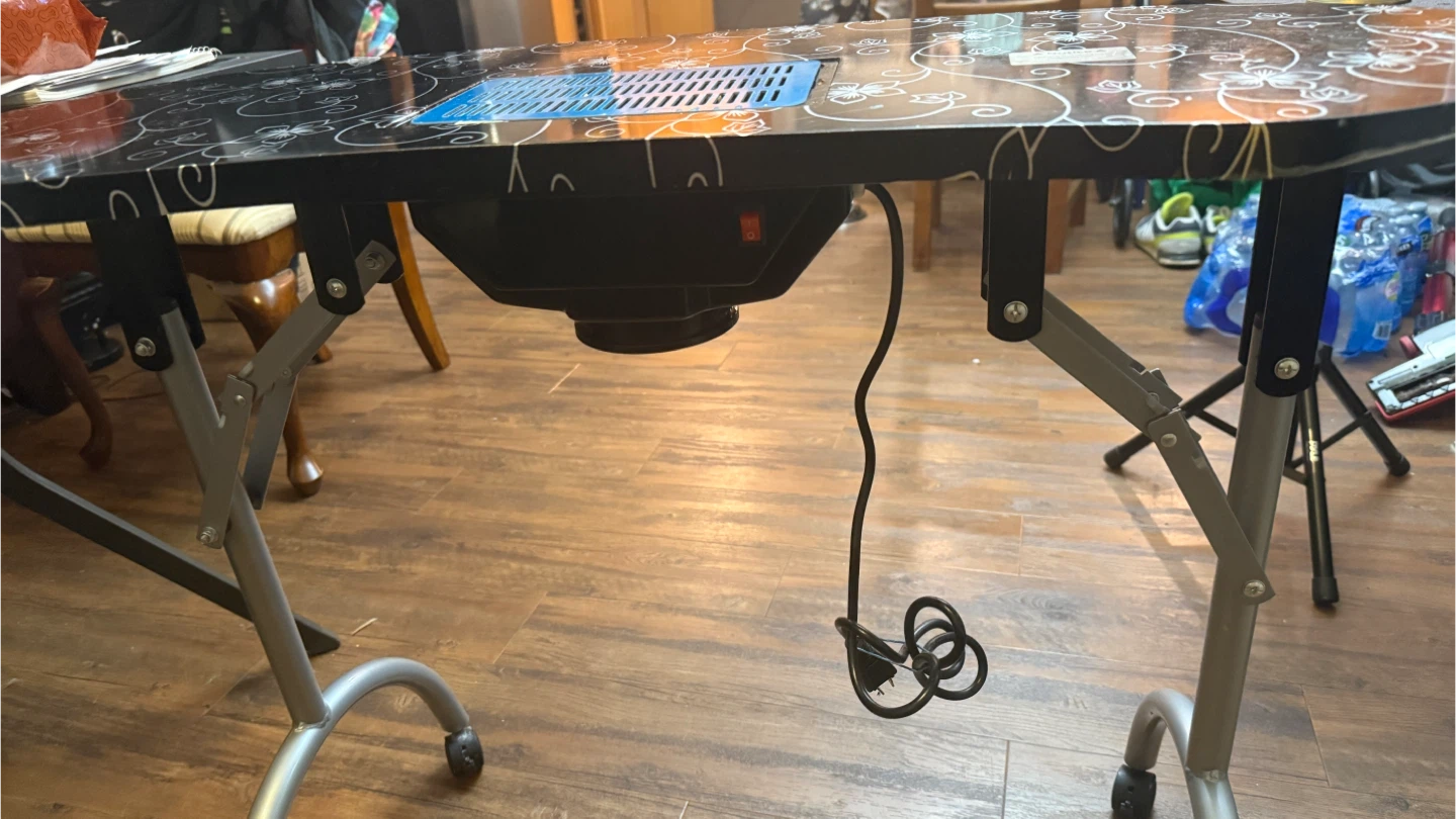 Nail Manicure Table with Fan