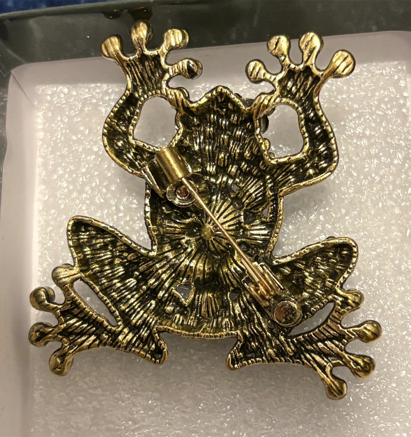 Sparkly Emerald Green Frog Brooch Pin! - photo 2