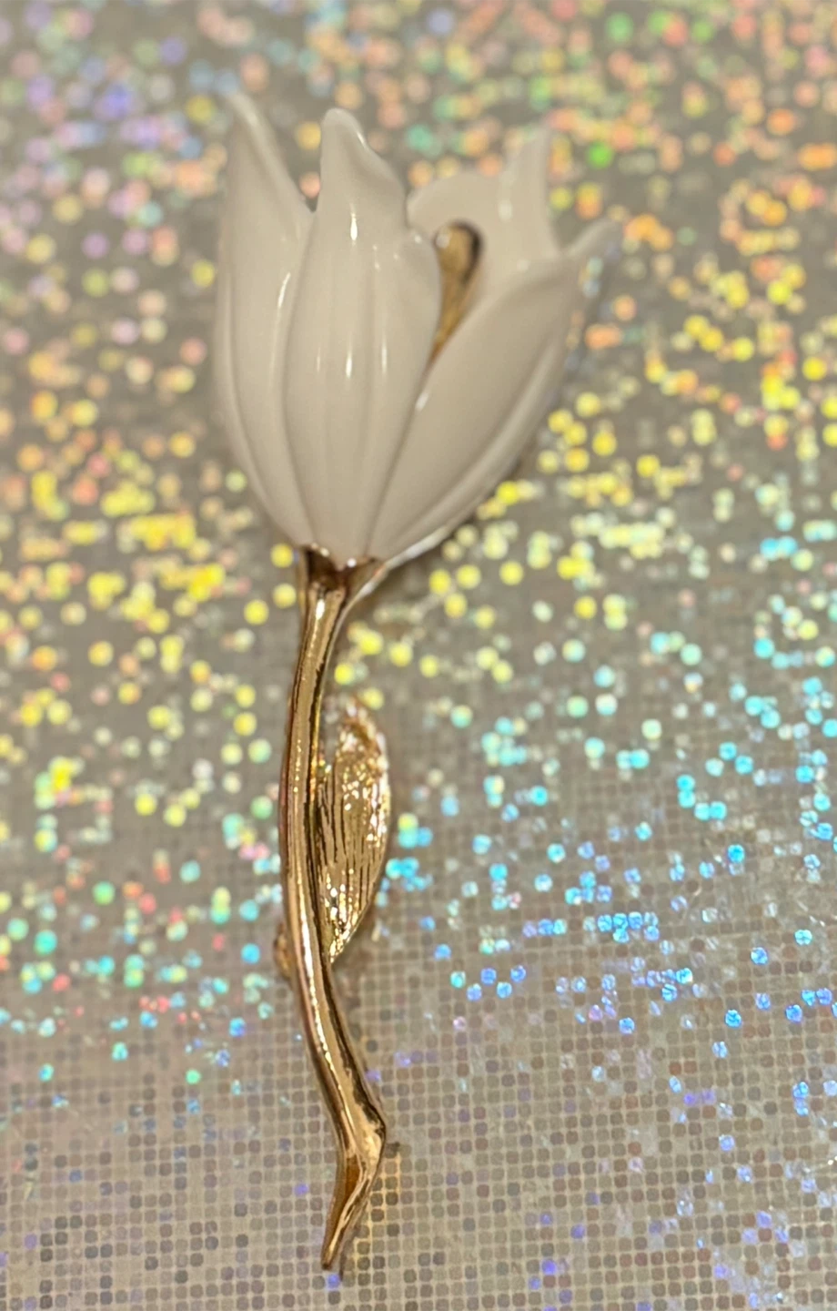 Beautiful White Tulip Brooch!