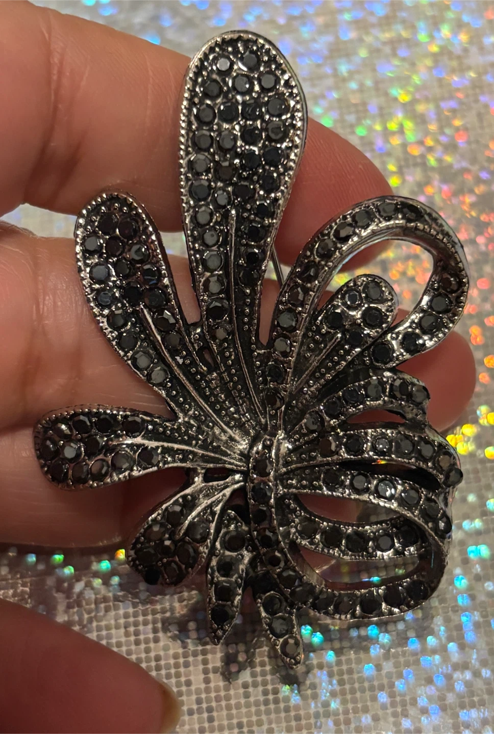 Sparkly Black Gem Flower Brooch Pin! - photo 2