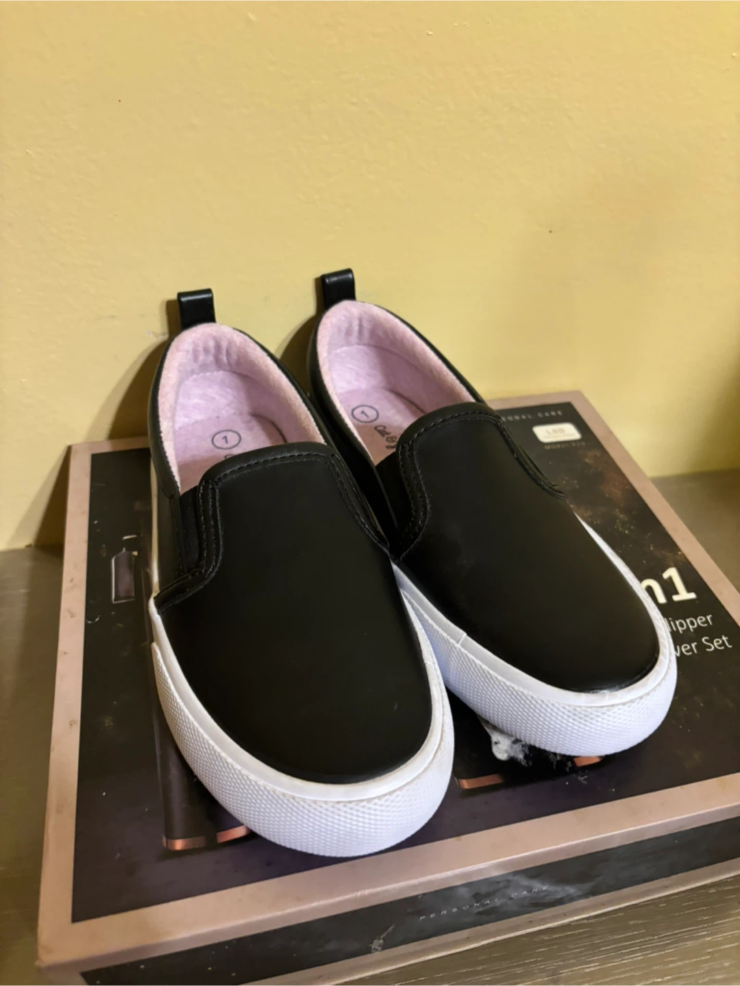 Cat & Jack Black Slip-On Shoes Size 1