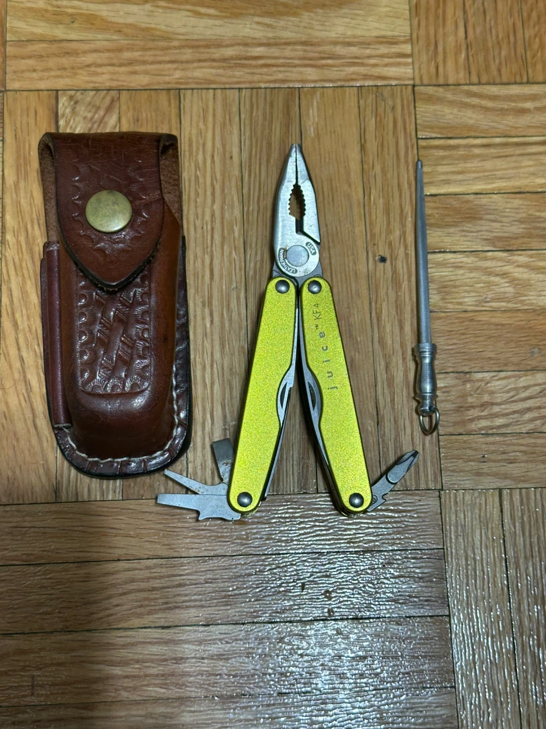Leatherman Juice CS4 Multi-Tool - photo 2