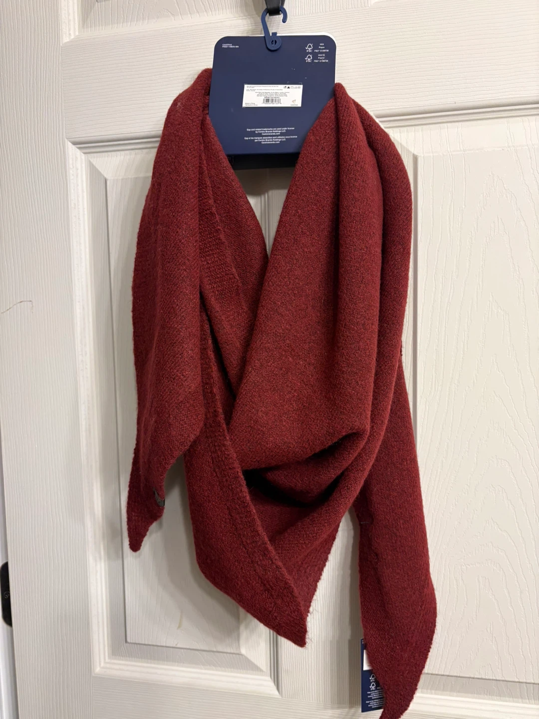 Gap Burgundy Triangle Scarf