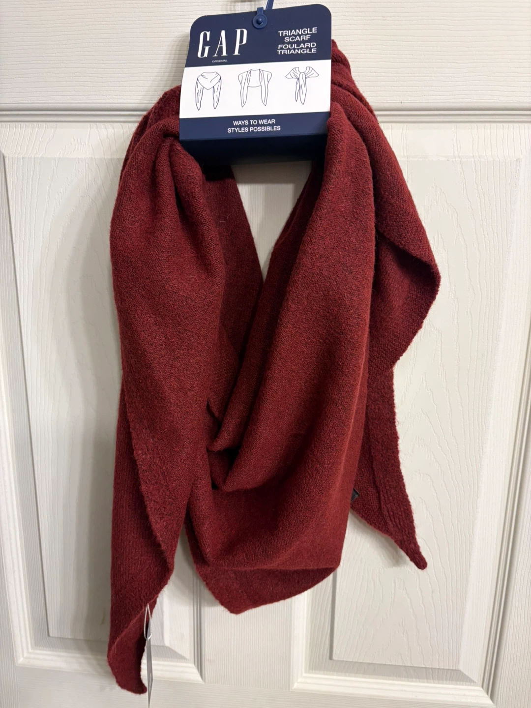 Gap Burgundy Triangle Scarf - photo 5