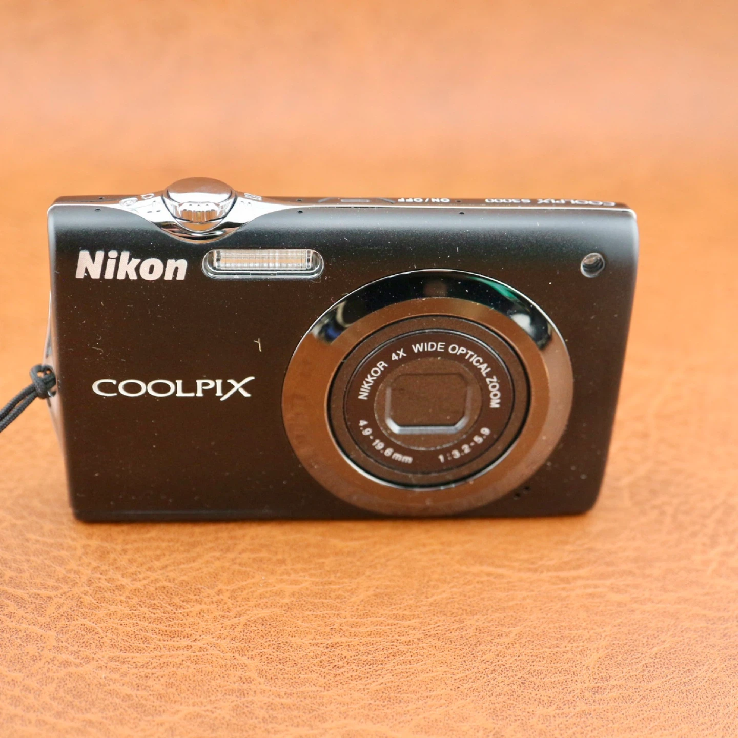 Nikon COOLPIX S3000 Digital Camera