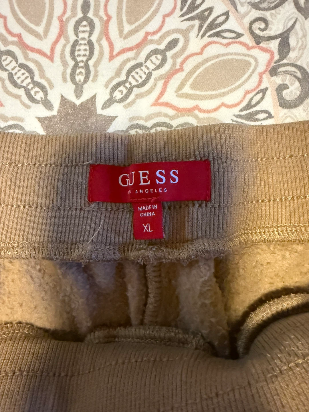 Men Guess Cargo Sweat Shorts - Tan - XL🏆 - photo 2