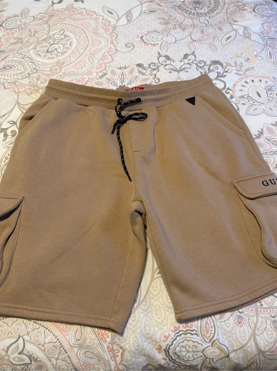 Men Guess Cargo Sweat Shorts - Tan - XL🏆