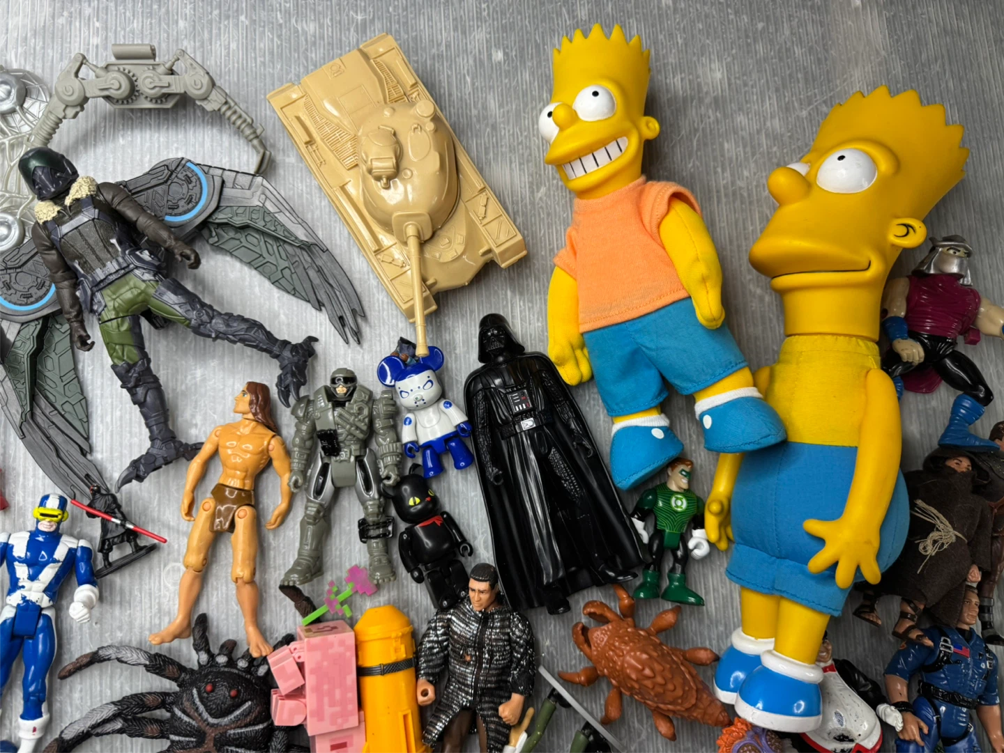 vintage ACTION FIGURE & PARTS LOT G.I. Joe Marvel TMNT Star Wars - photo 4