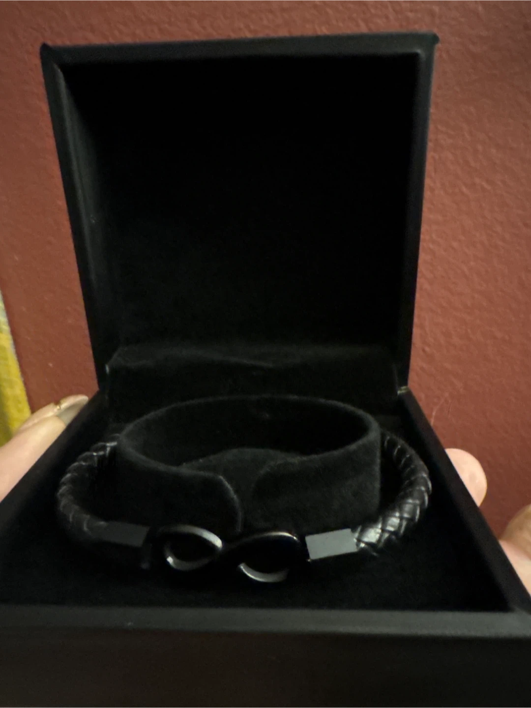 New Genuine Black Leather Infinity Bracelet 🏆