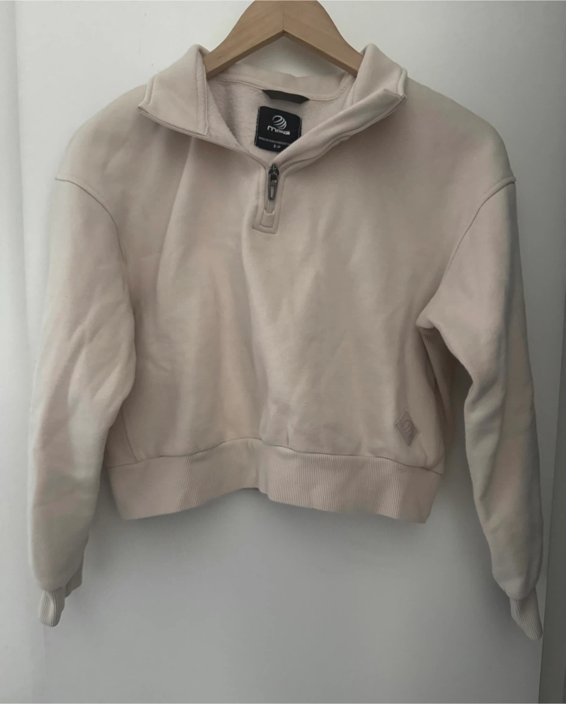 Cute cropped quarter zip sweater XS/small