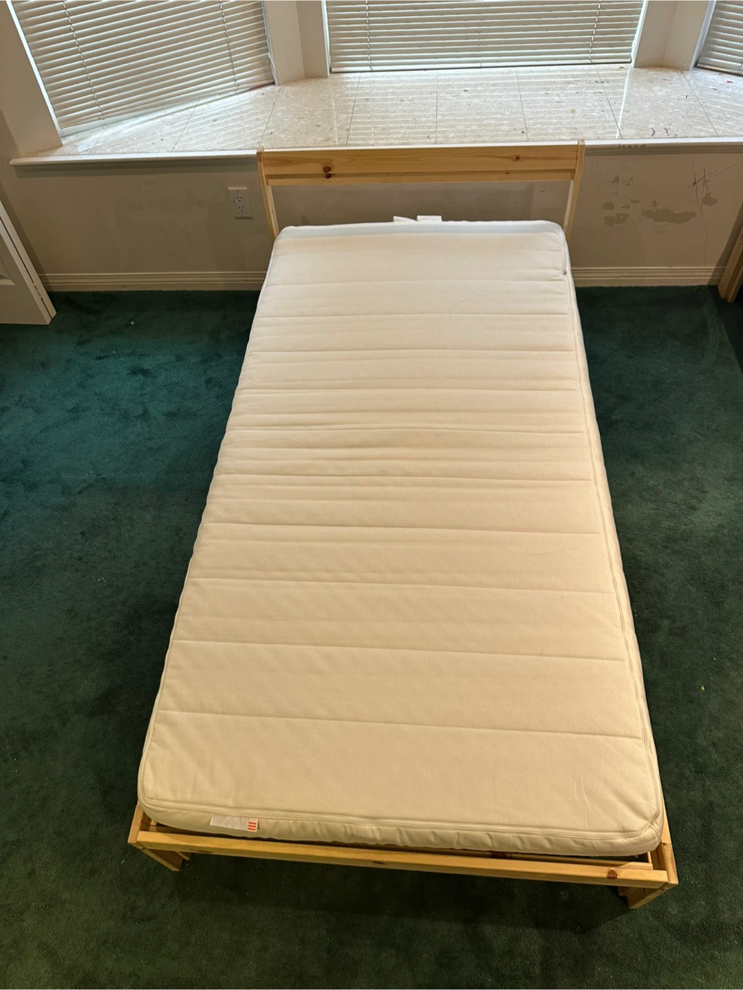 Ikea Twin bed frame *FREE Delivery - photo 4