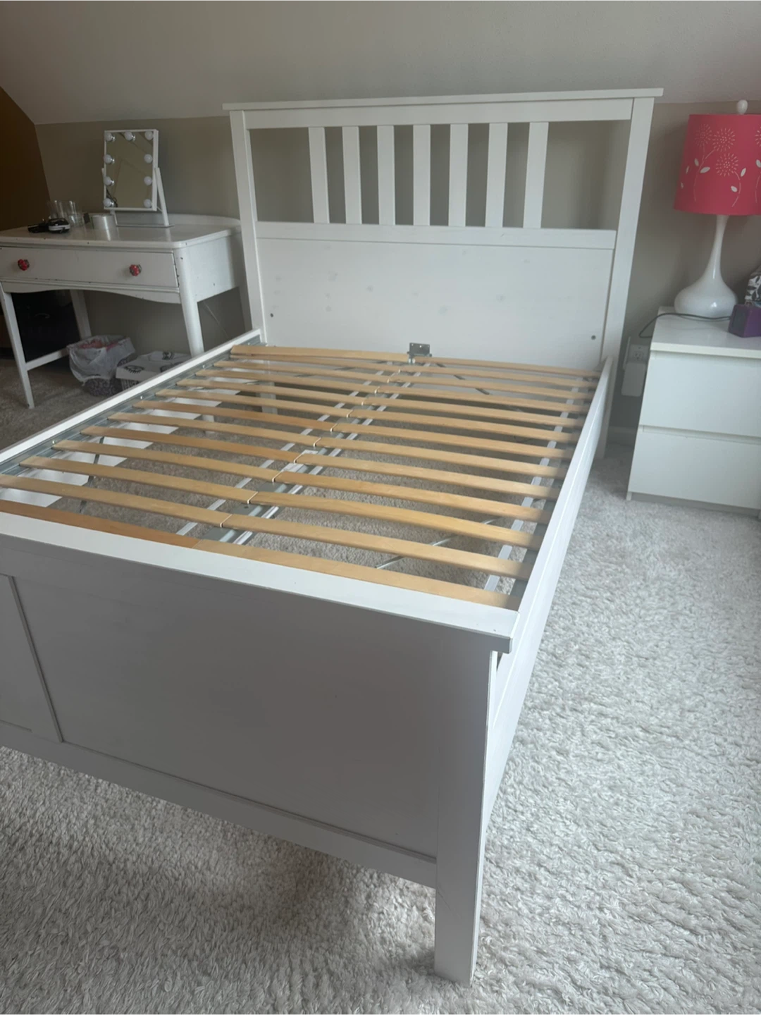Ikea Hemnes Queen bed frame *Very clean Free delivery - photo 5
