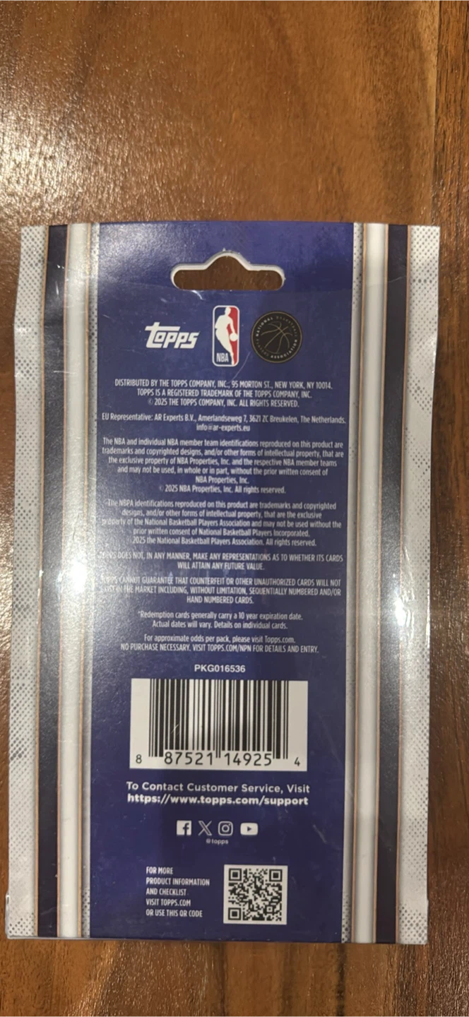 Topps 2025/26 NBA Basketball Trading Card Blaster Box - photo 2