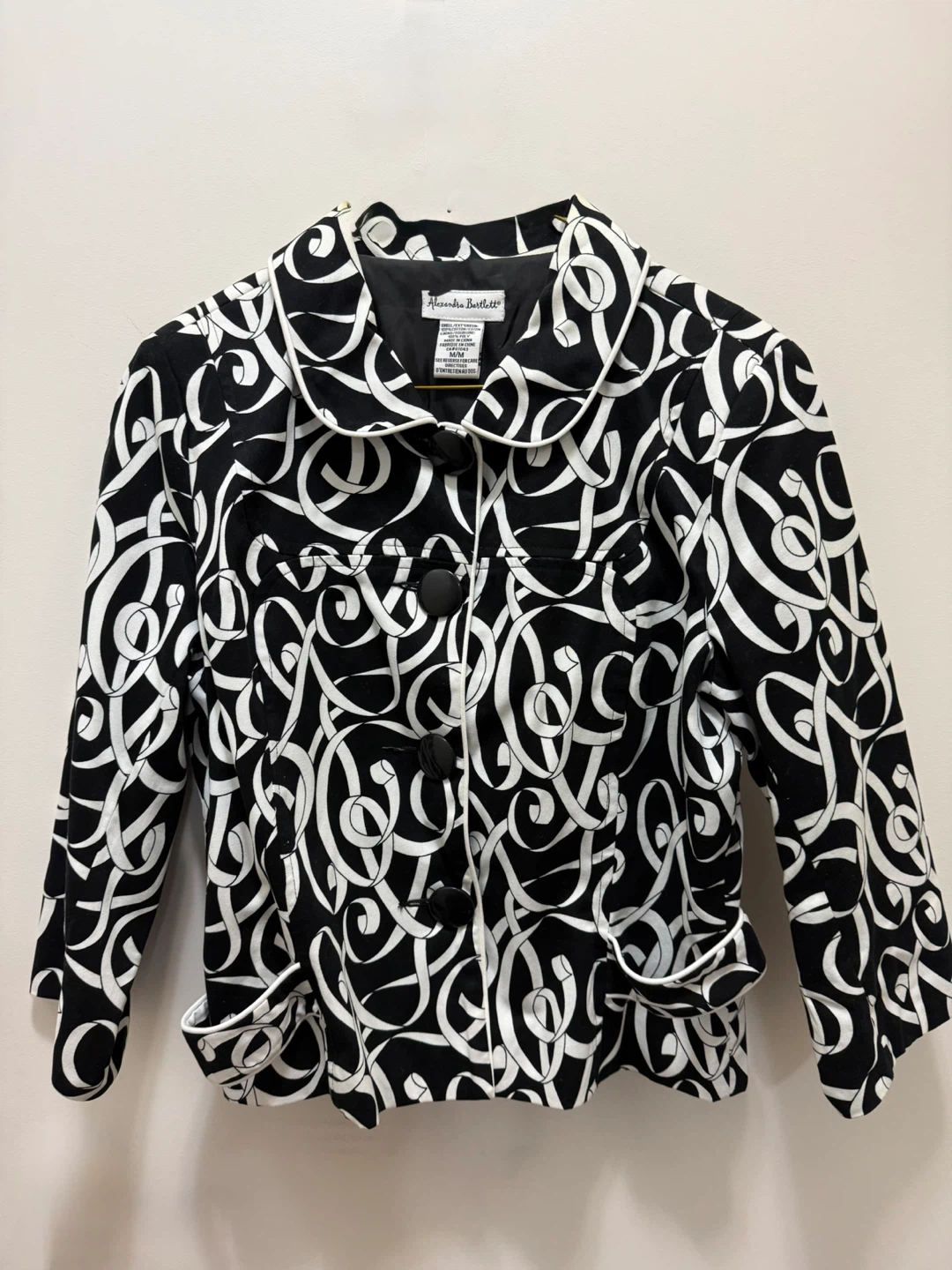 Alexandra Bartlett Blk & White Swirl Print Jacket 🏆