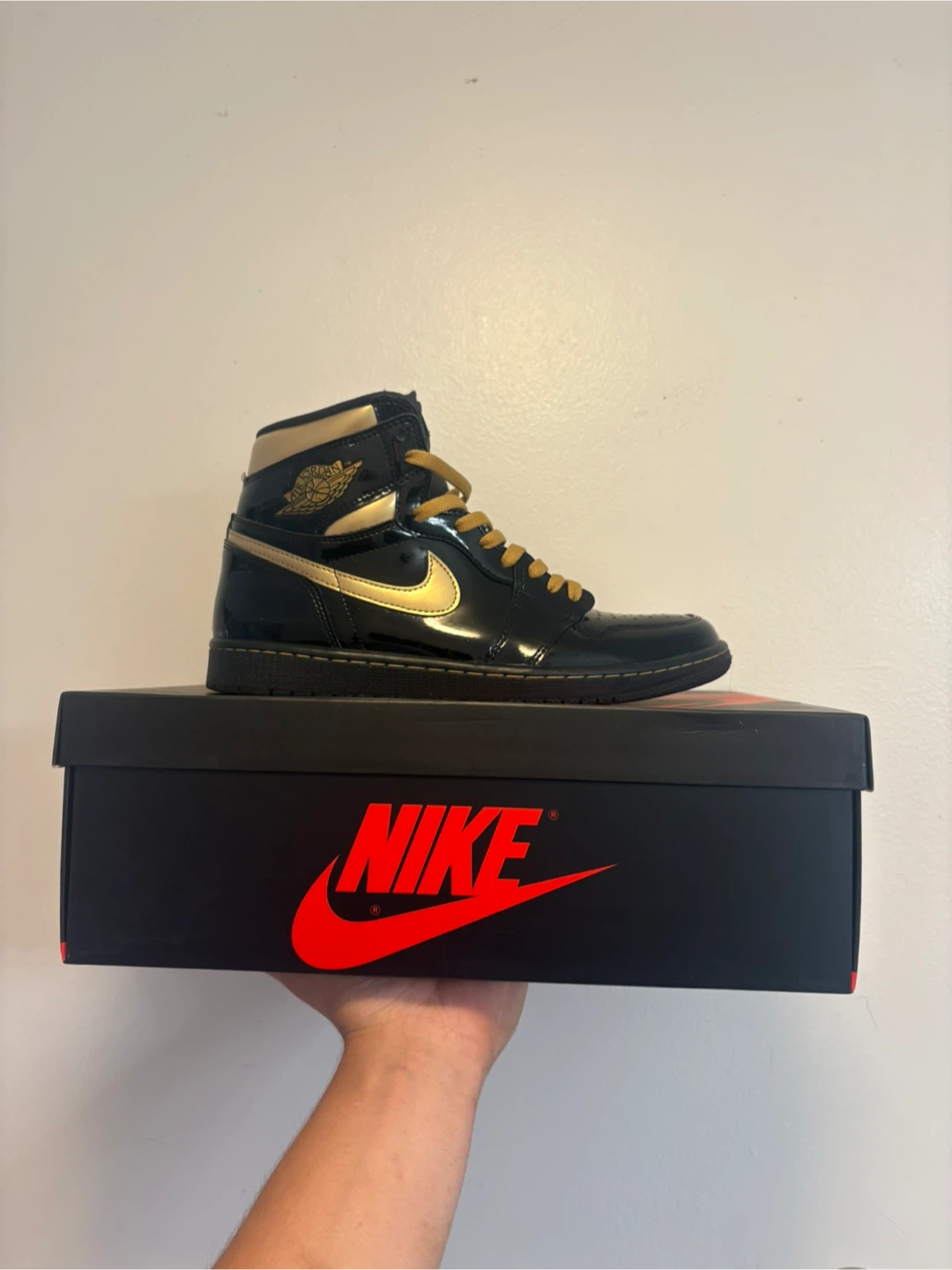 Nike Air Jordan 1 High OG Patent Black Gold - photo 2